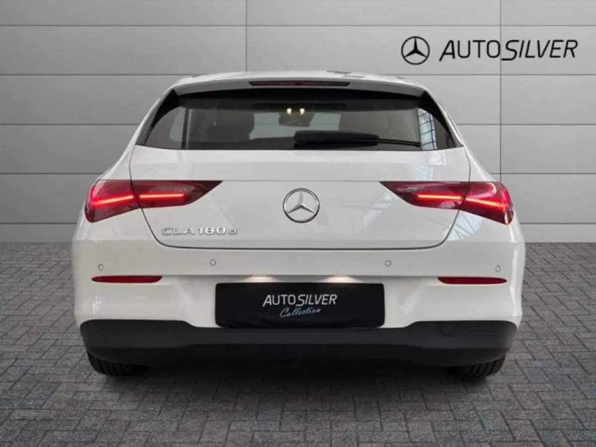 Mercedes-Benz CLA Shooting Brake usata a Verona (4)