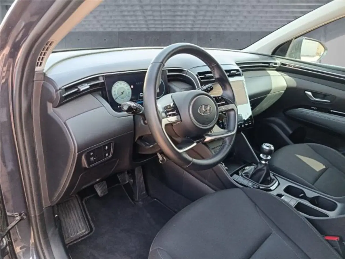 Hyundai Tucson usata a Bari (9)