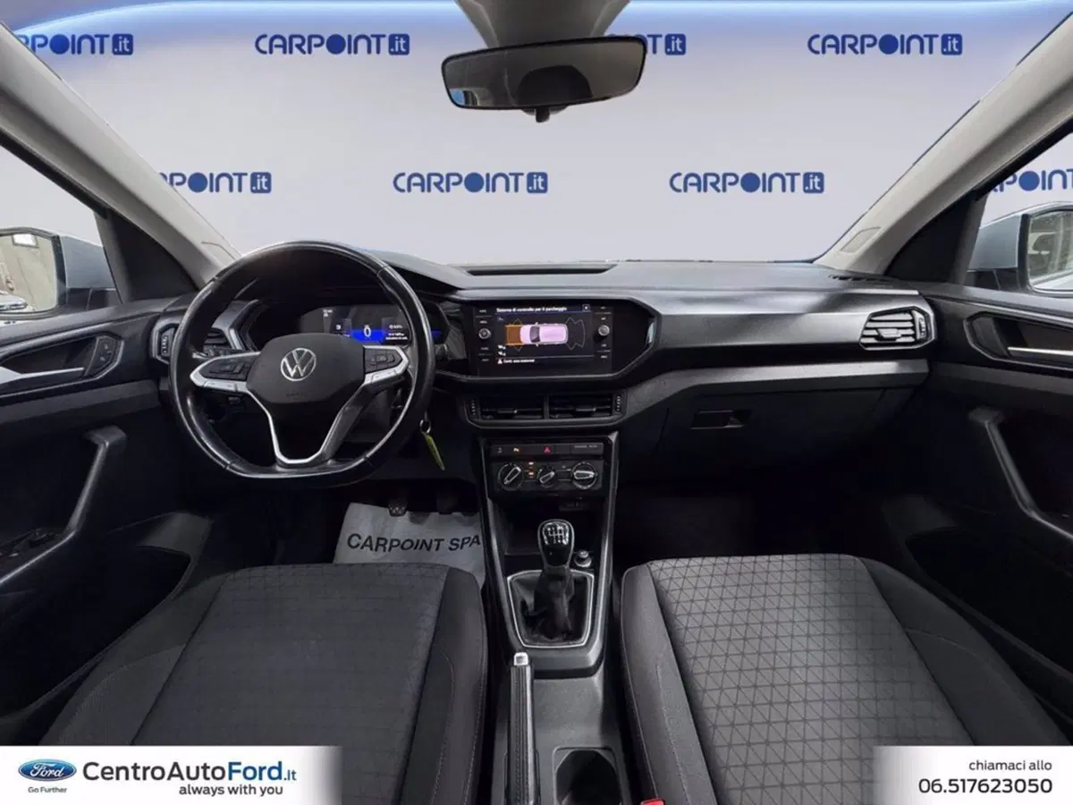 Volkswagen T-Cross usata a Roma (10)