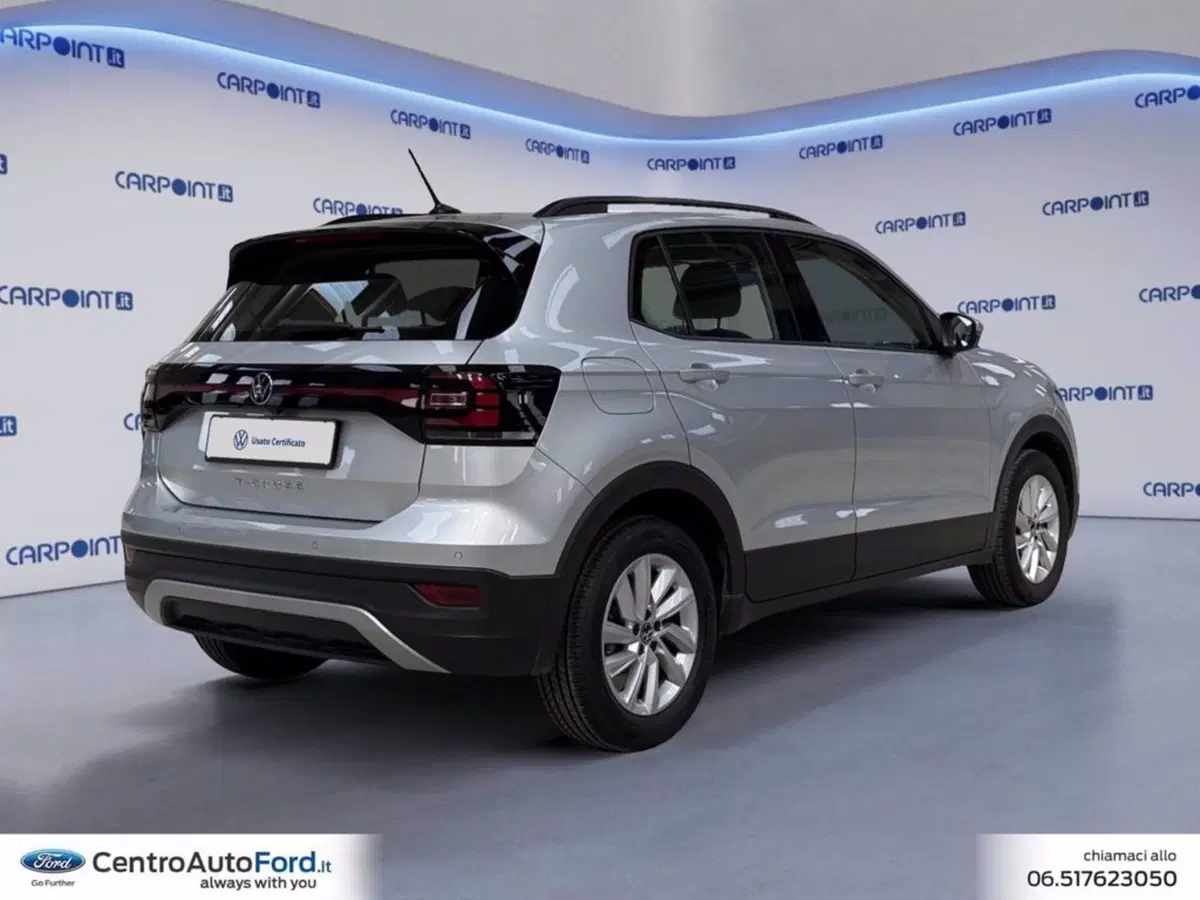 Volkswagen T-Cross usata a Roma (5)