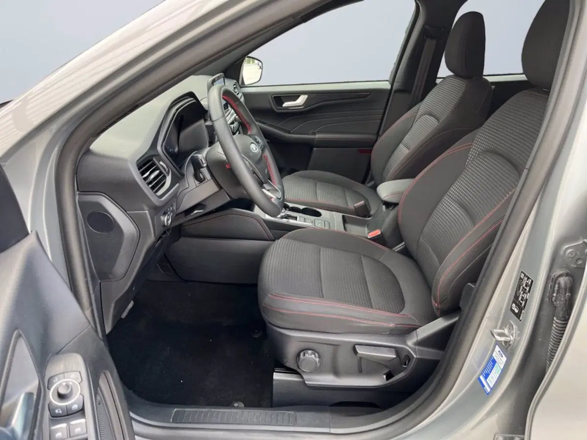 Ford Kuga usata a Milano (10)