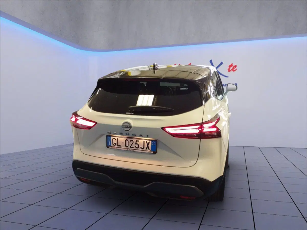 Nissan Qashqai usata a Milano (6)