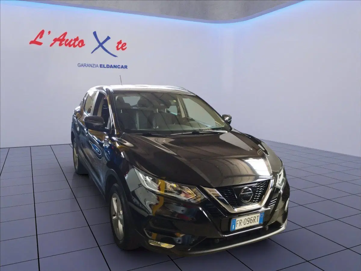 Nissan Qashqai usata a Milano