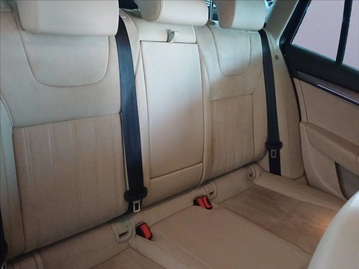 Skoda Octavia Station Wagon usata a Milano (15)