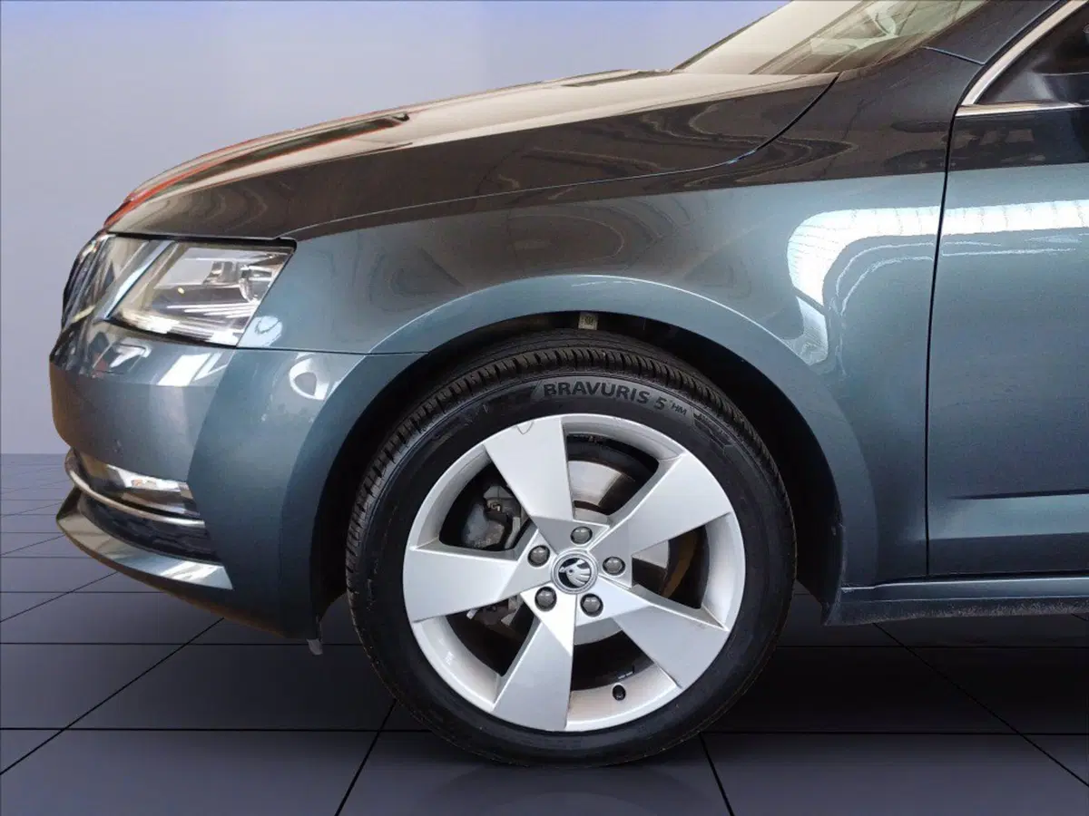 Skoda Octavia Station Wagon usata a Milano (6)