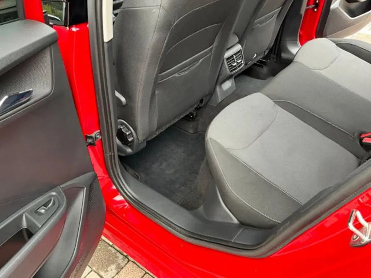 Skoda Fabia usata a Sondrio (15)
