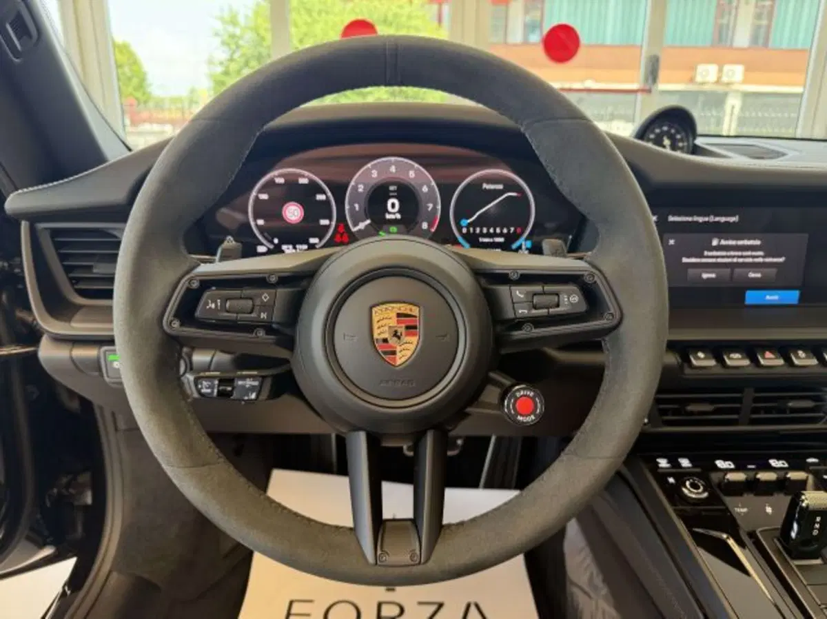 Porsche 911 Cabrio nuova a Torino (6)