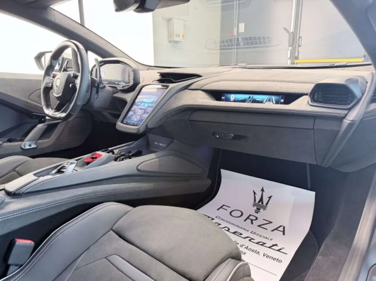 Lamborghini Temerario nuova a Torino (10)