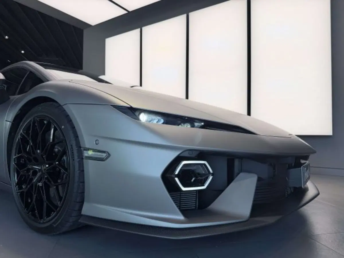 Lamborghini Temerario nuova a Torino (4)