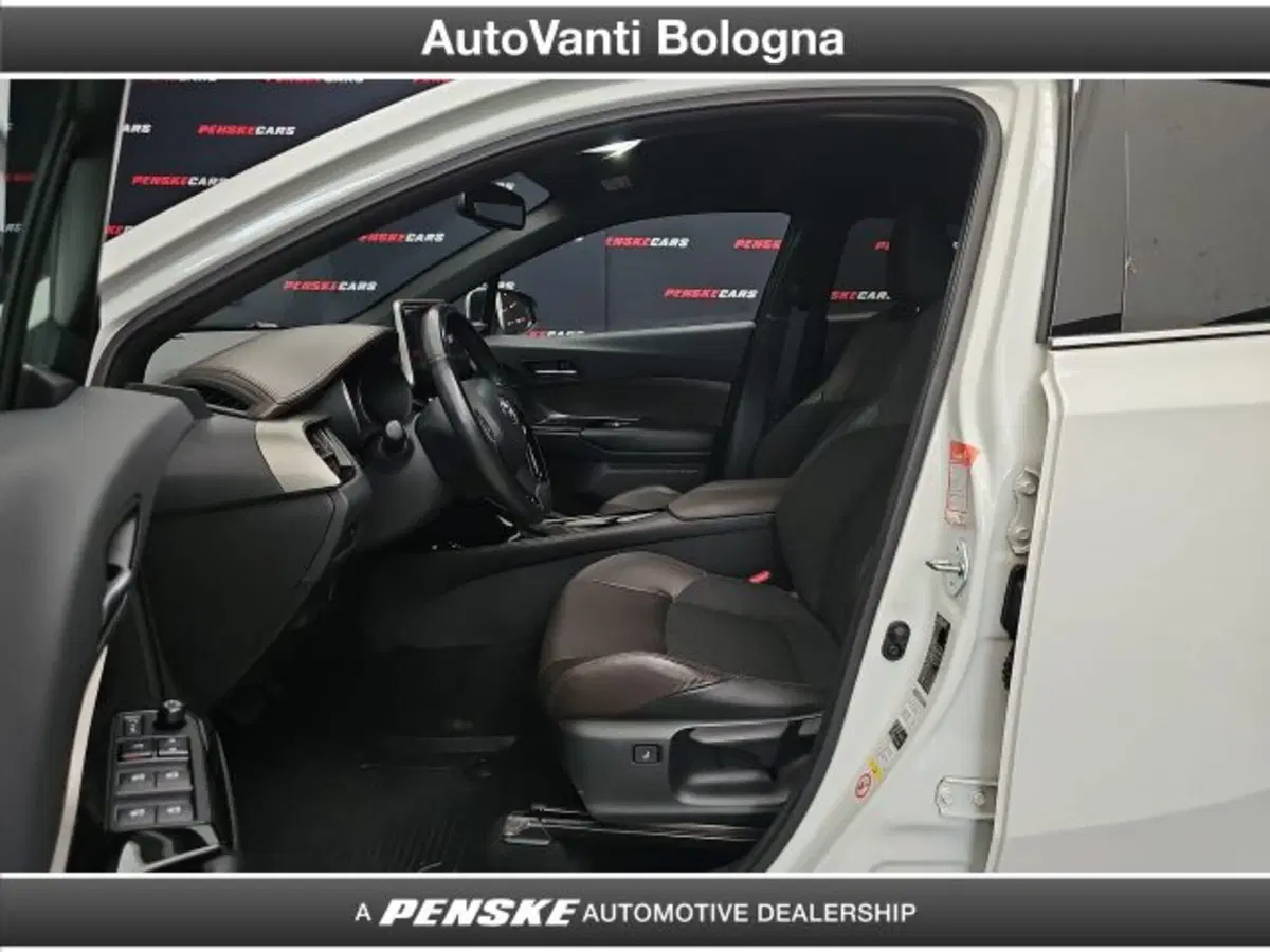 Toyota Toyota C-HR usata a Bologna (10)