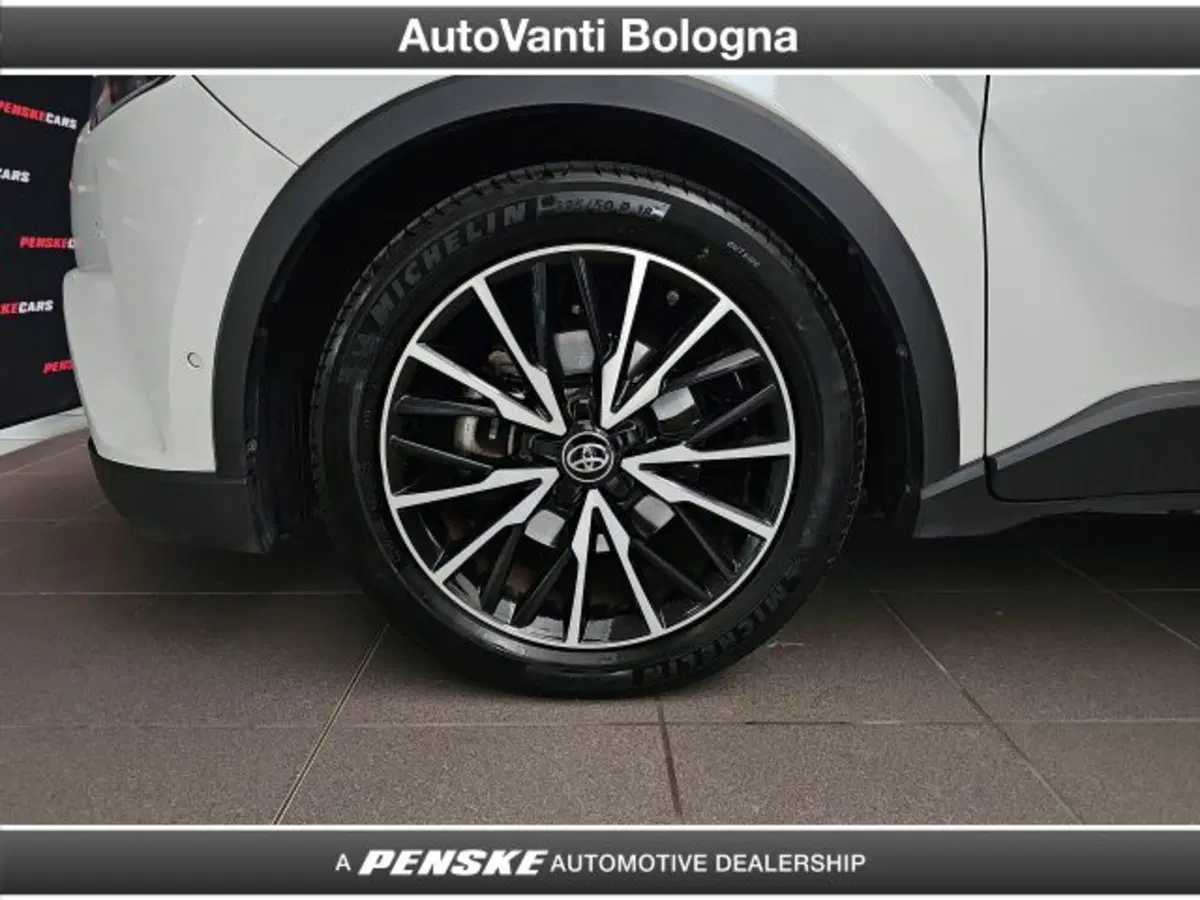 Toyota Toyota C-HR usata a Bologna (8)