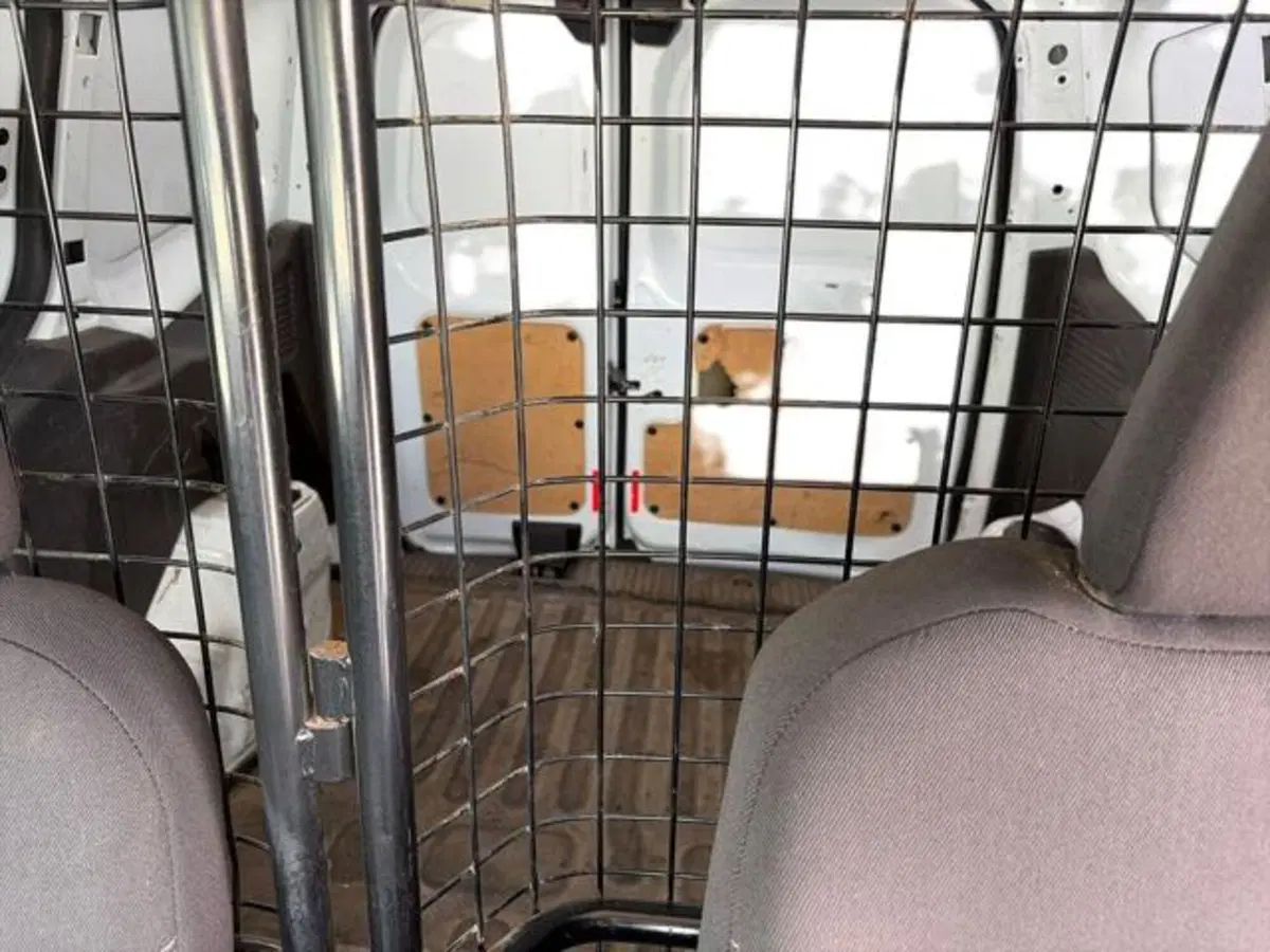 Ford Tourneo Courier usata a Sassari (10)