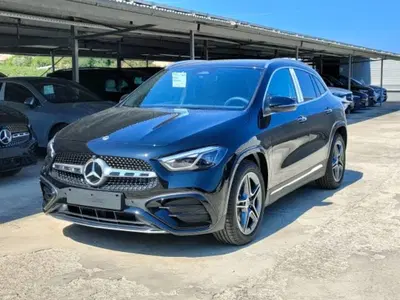 Mercedes-Benz GLA SUV 200 d Business Extra auto nuova a Mosciano Sant'Angelo