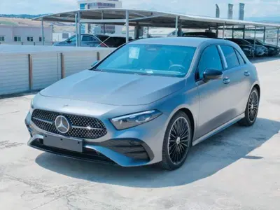 Mercedes-Benz Classe A 180 d Automatic Premium nuova a Mosciano Sant'Angelo