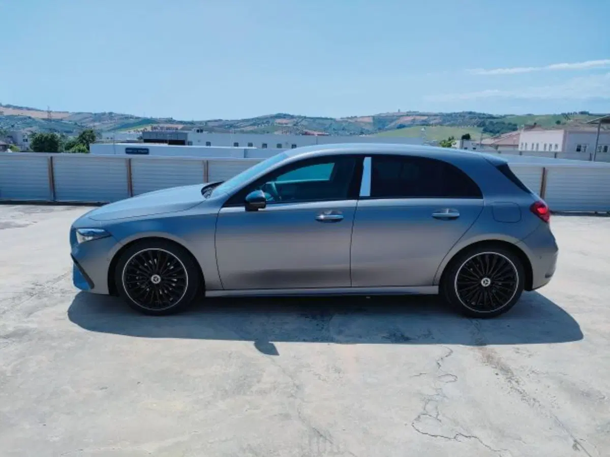 Mercedes-Benz Classe A nuova a Teramo (3)