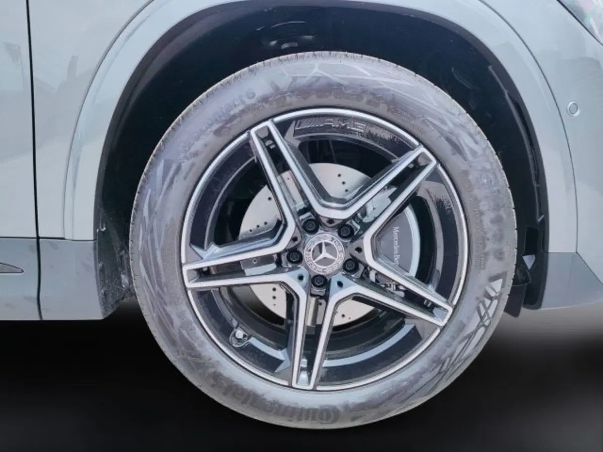 Mercedes-Benz GLA SUV nuova a Teramo (9)