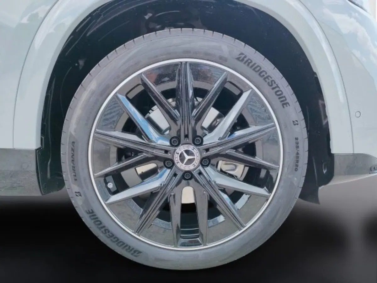 Mercedes-Benz GLB nuova a Teramo (7)