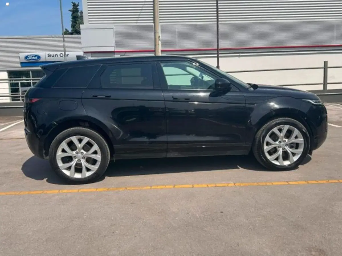 Land Rover Range Rover Evoque usata a Lucca (3)