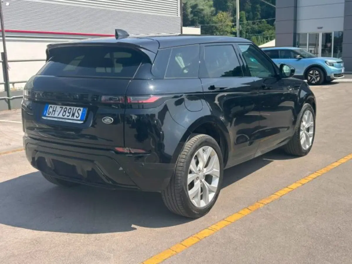 Land Rover Range Rover Evoque usata a Lucca (4)