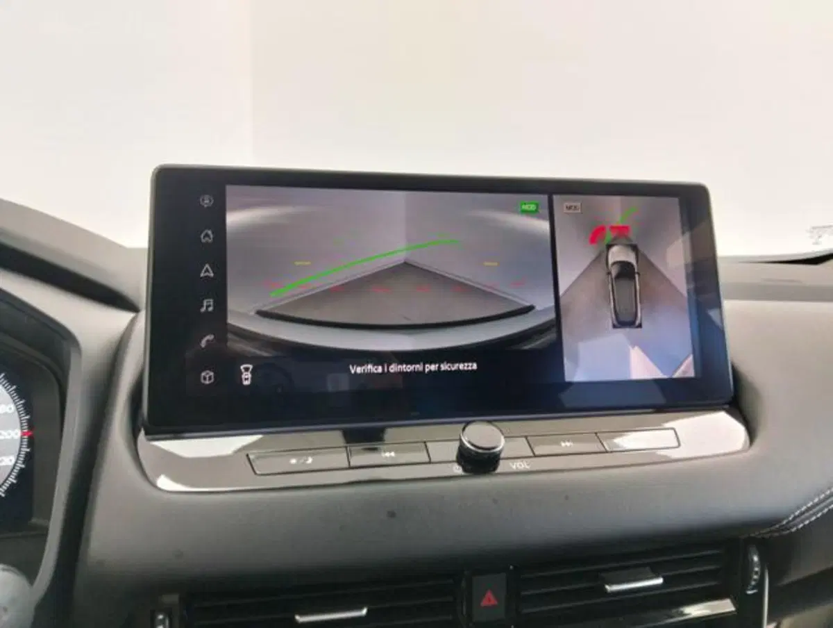 Nissan Qashqai usata a Como (18)