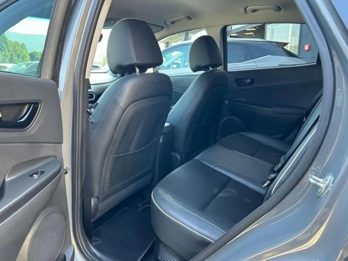 Hyundai Kona usata a Firenze (11)