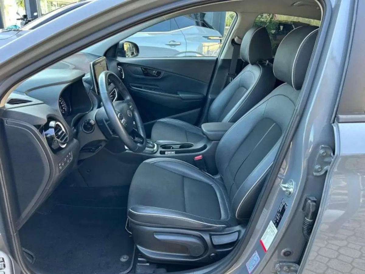 Hyundai Kona usata a Firenze (15)