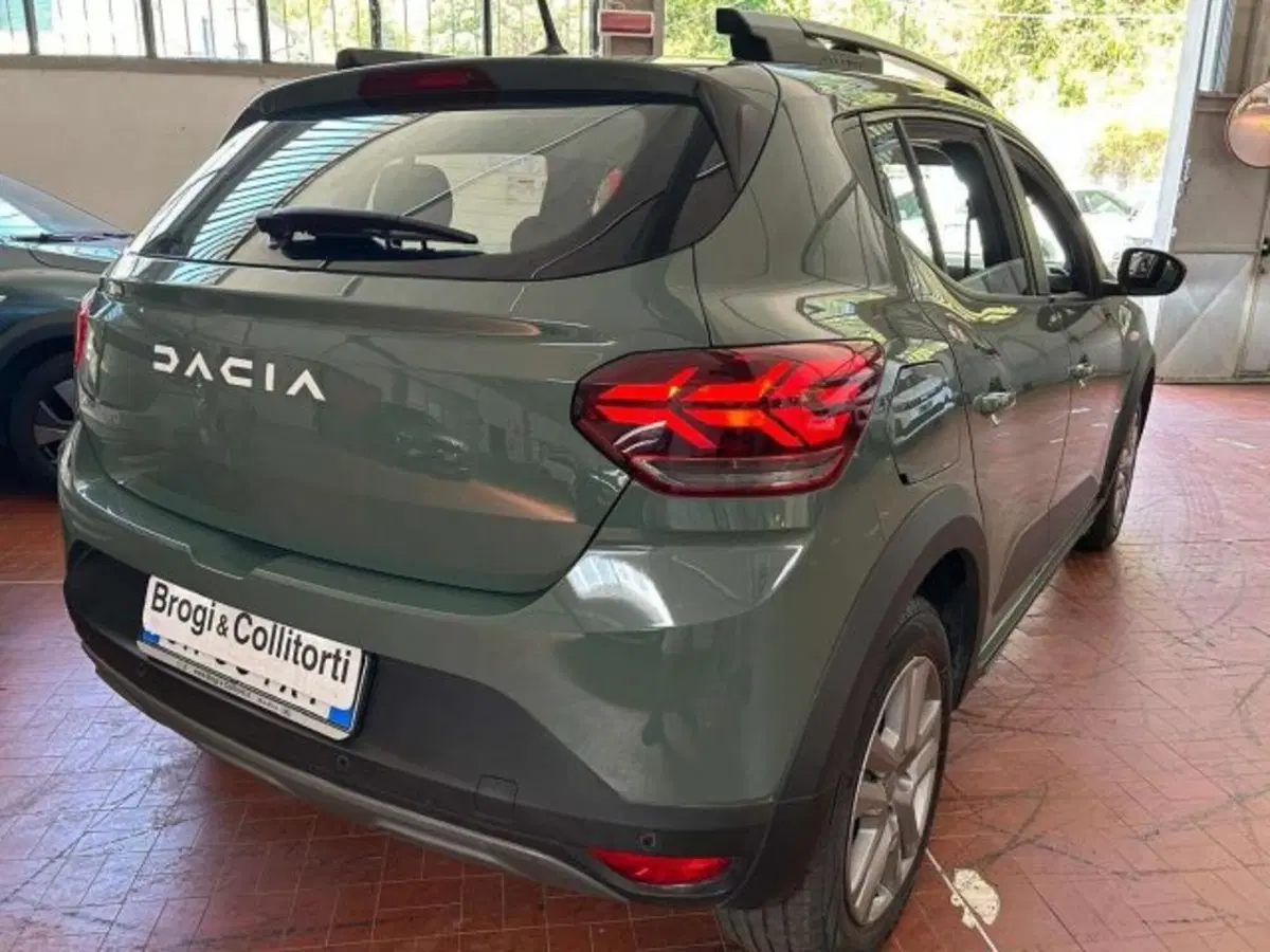 Dacia Sandero Stepway usata a Firenze (4)