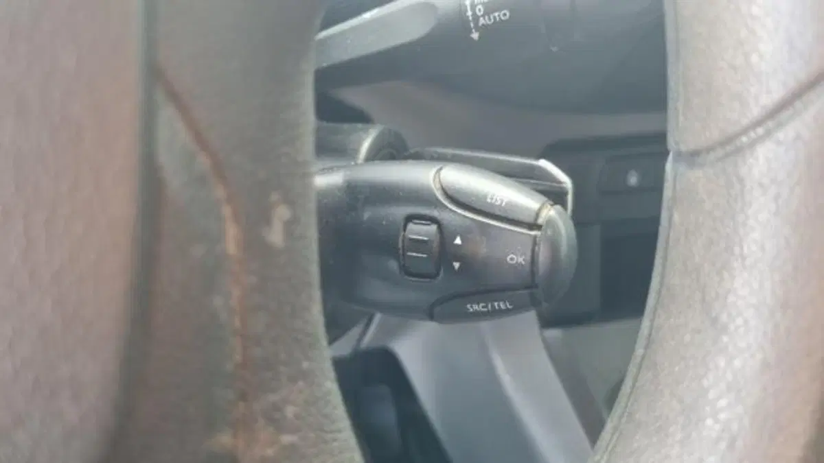 Opel Vivaro Furgone usata a Savona (12)