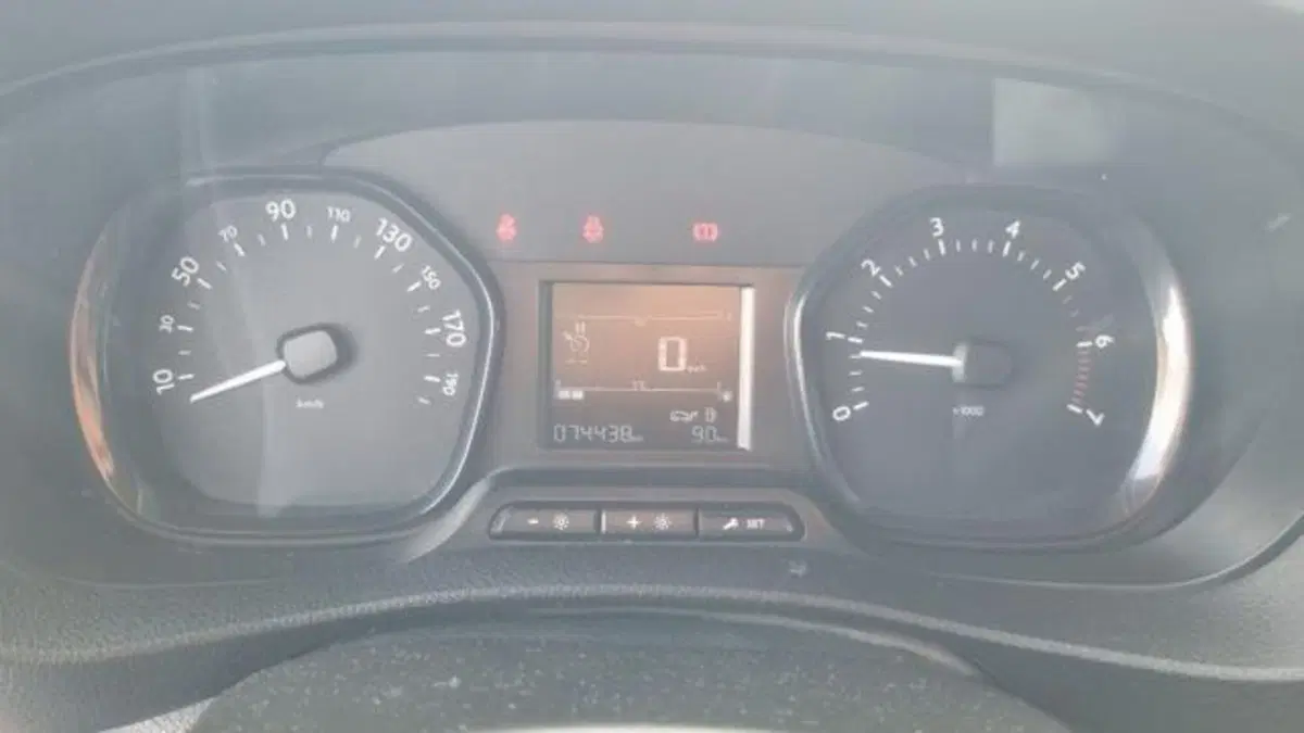Opel Vivaro Furgone usata a Savona (5)