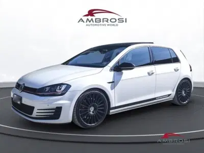 Volkswagen Golf GTI Performance 2.0 TSI DSG 5p. BlueMotion Technology del 2015 usata a Corciano