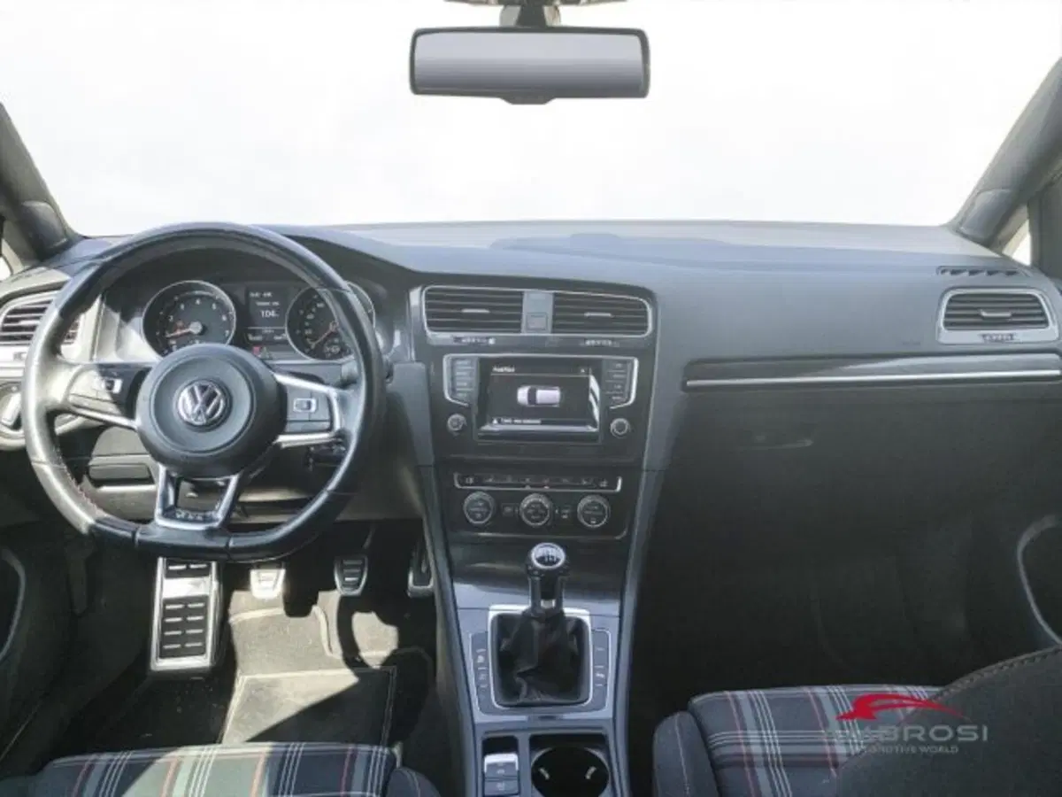 Volkswagen Golf usata a Perugia (12)