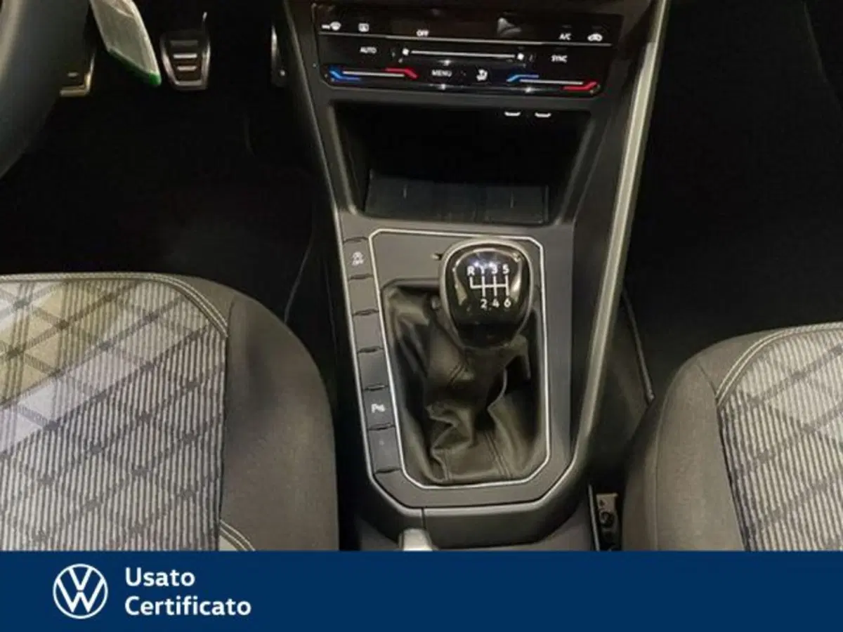 Volkswagen Taigo usata a Vicenza (11)