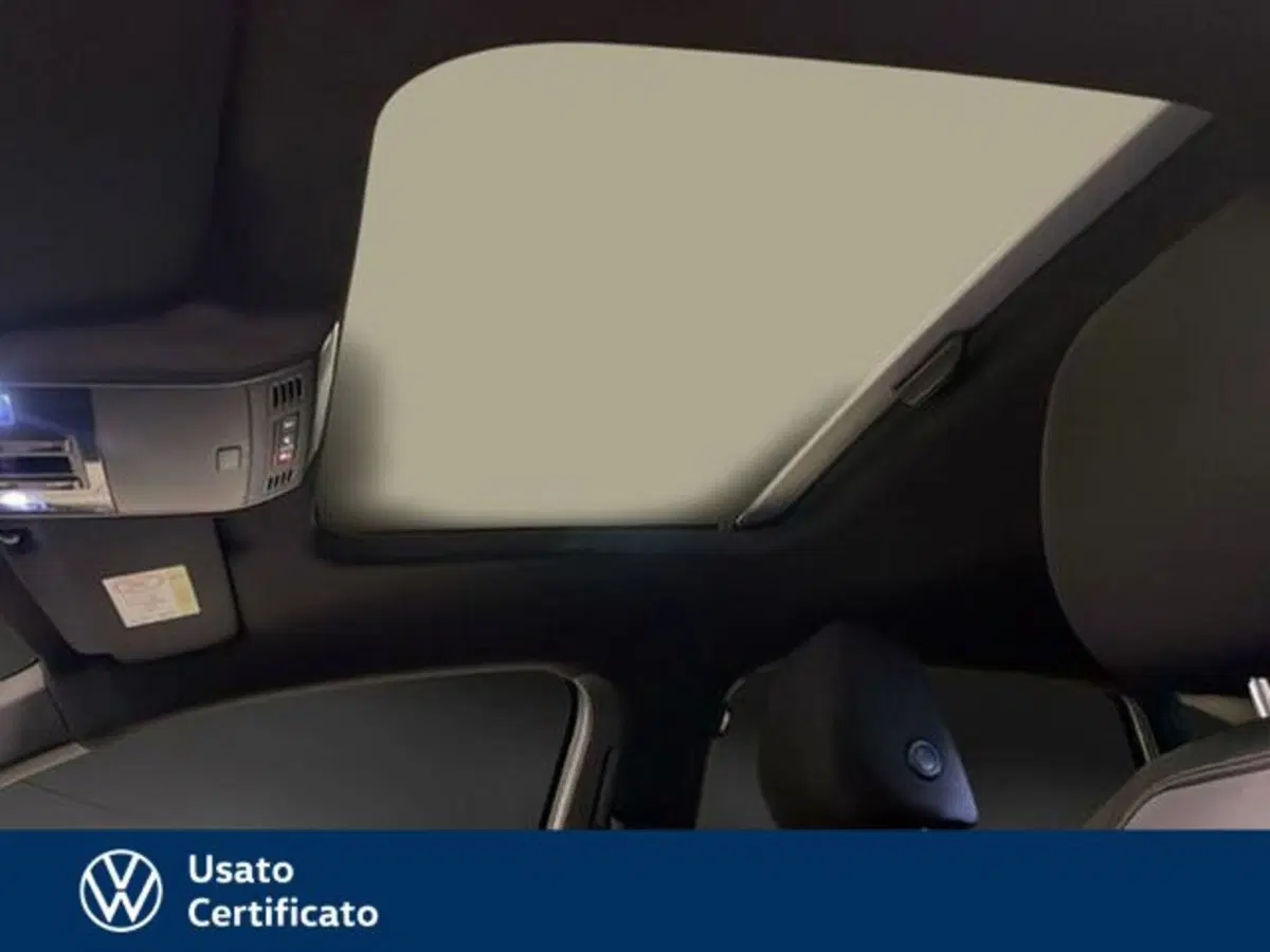 Volkswagen Taigo usata a Vicenza (16)
