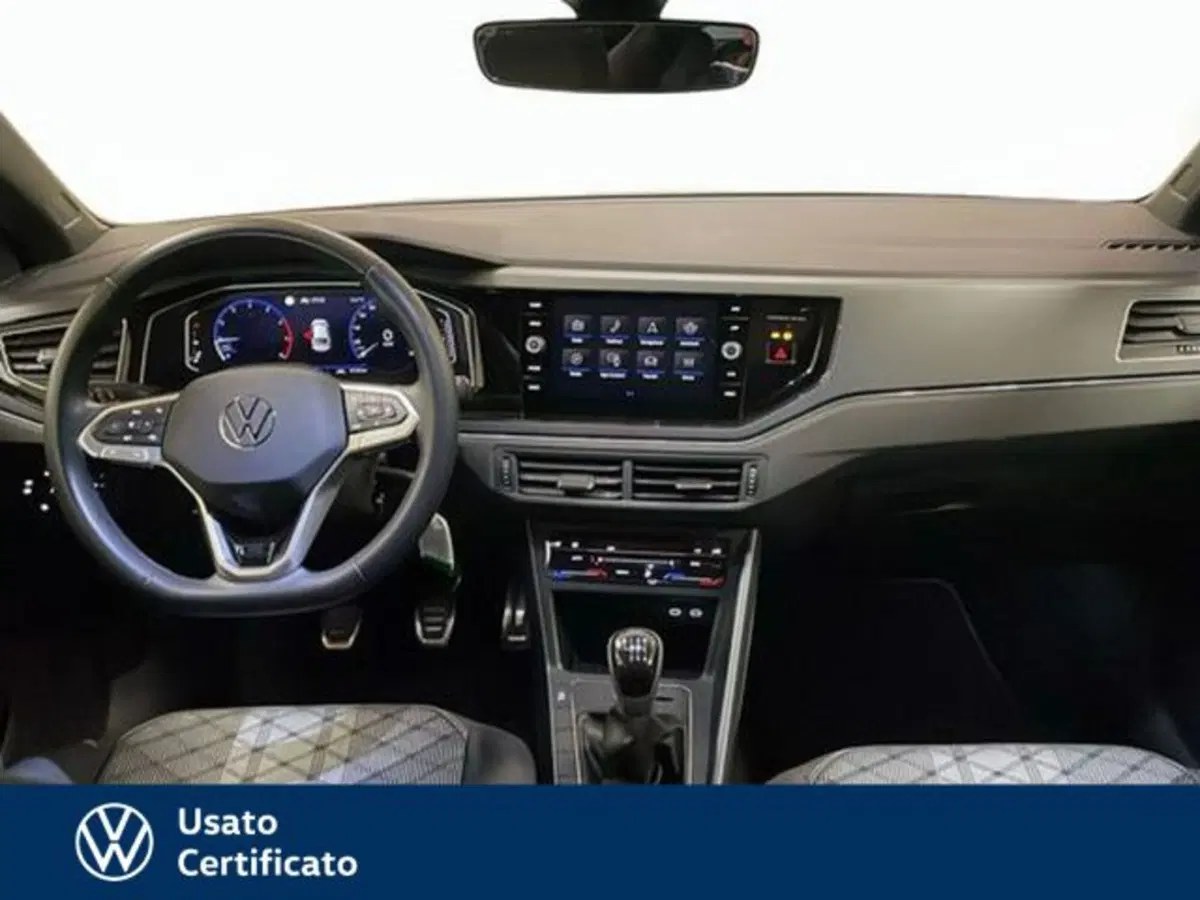 Volkswagen Taigo usata a Vicenza (8)