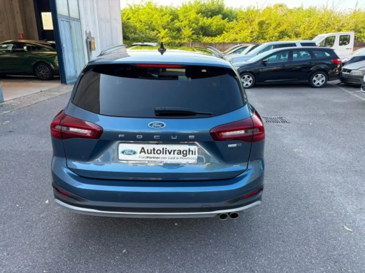 Ford Focus Station Wagon usata a Lodi (4)