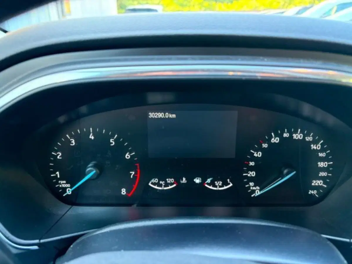 Ford Focus Station Wagon usata a Lodi (9)