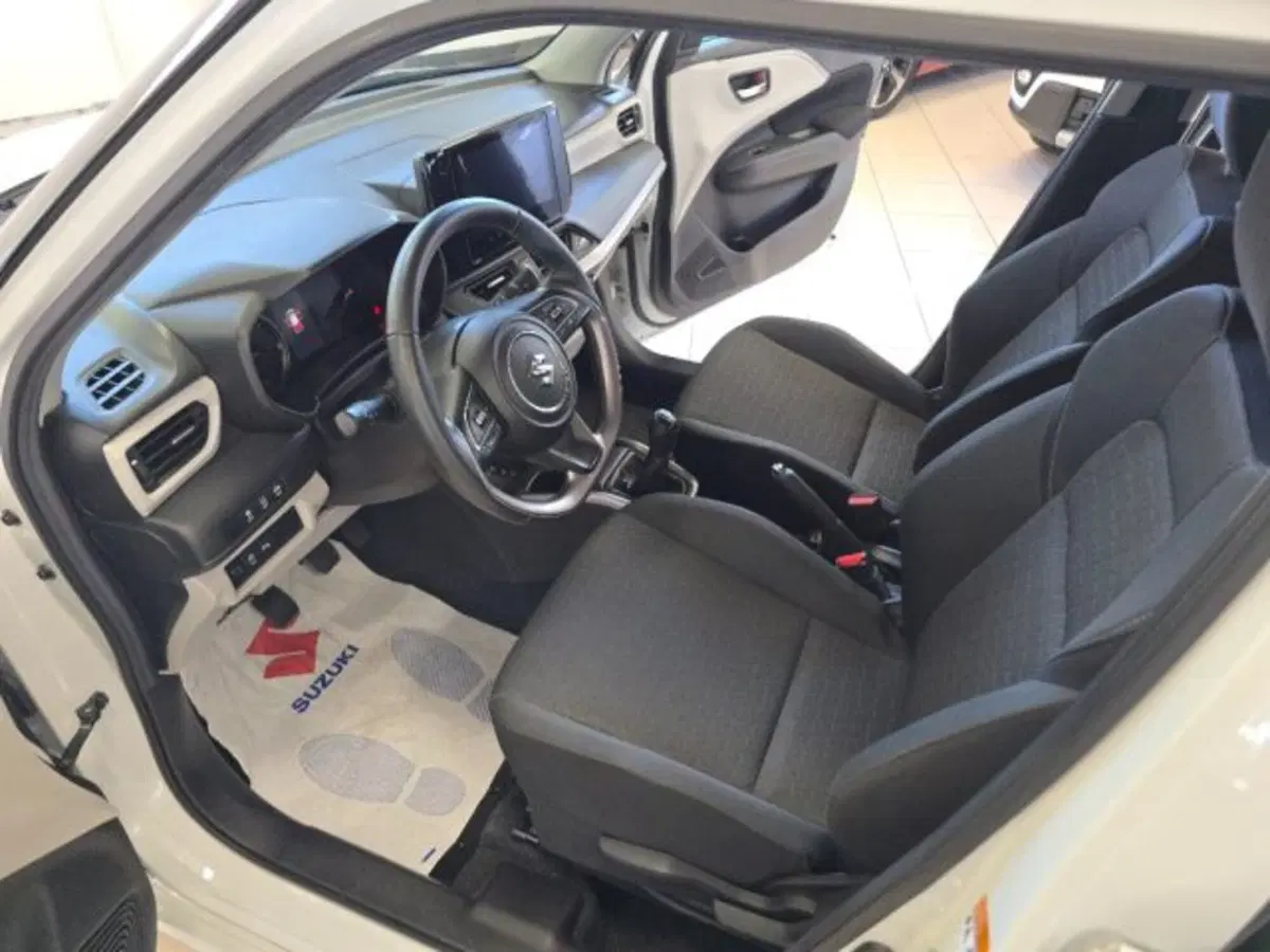 Suzuki Swift usata a Reggio Emilia (8)