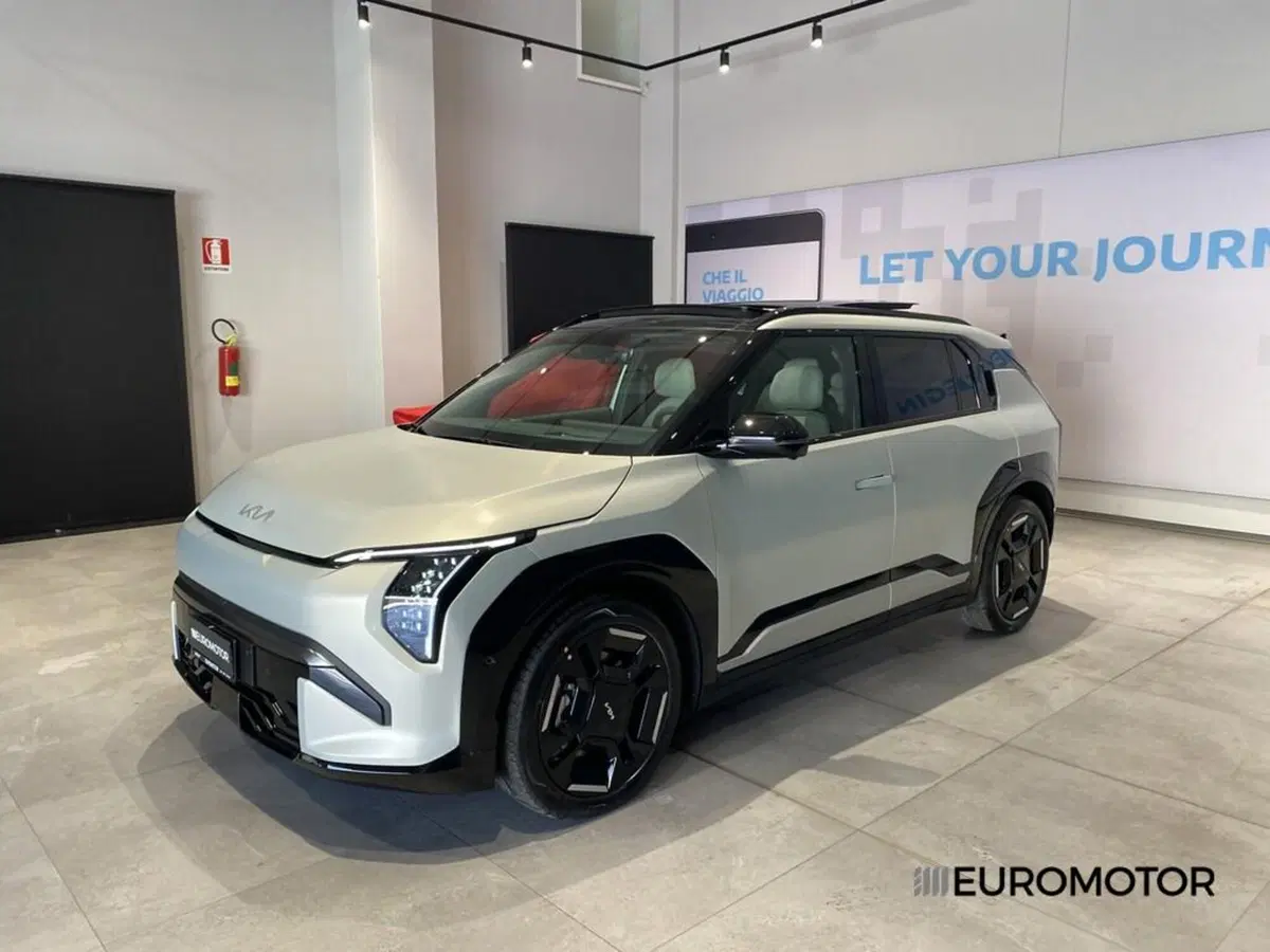 Kia EV3 nuova a Bari