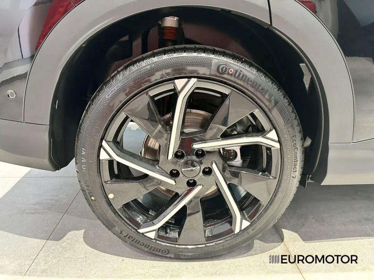 Lepas L8 nuova a Bari (7)