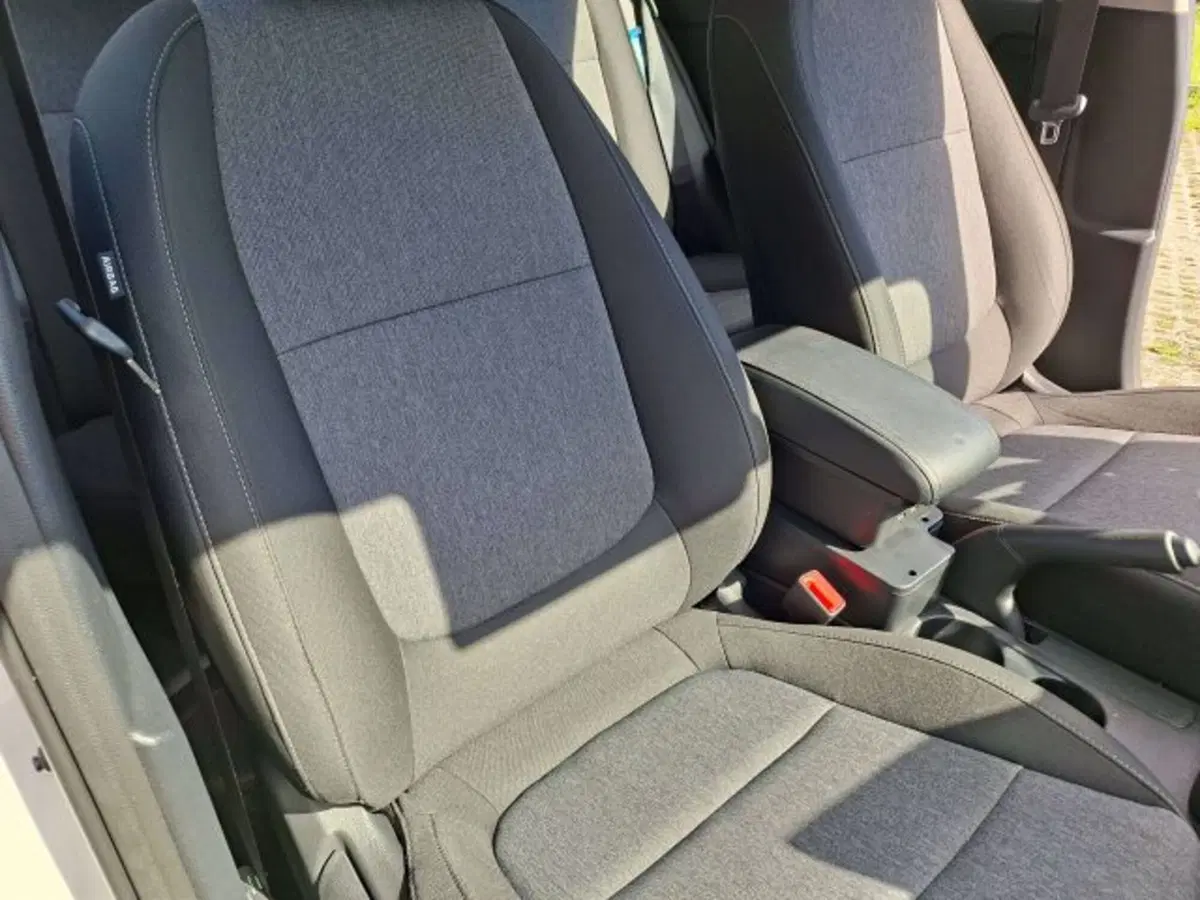 Kia Stonic usata a Como (11)