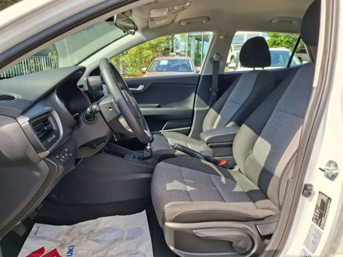 Kia Stonic usata a Como (5)
