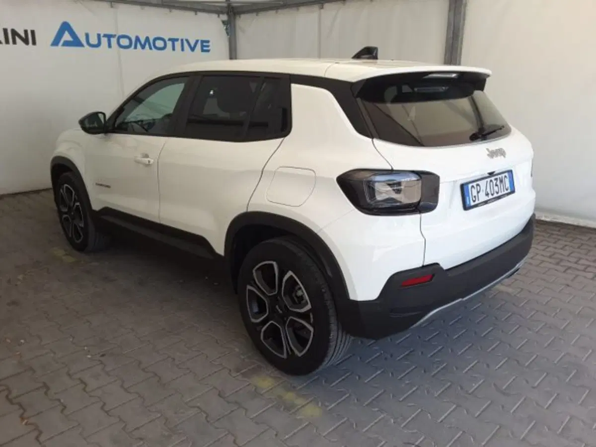Jeep Avenger nuova a Firenze (11)