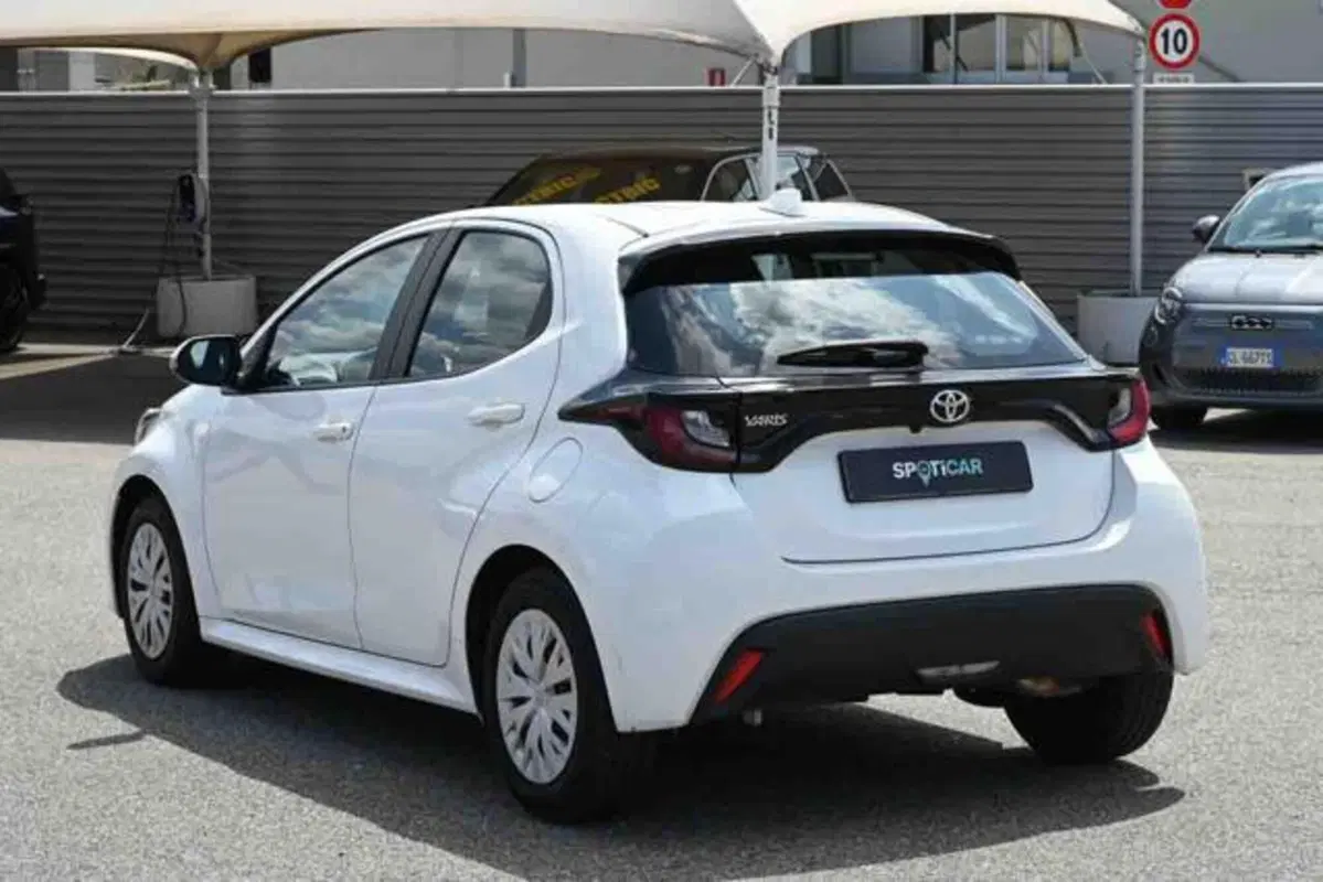 Toyota Yaris usata a Torino (4)