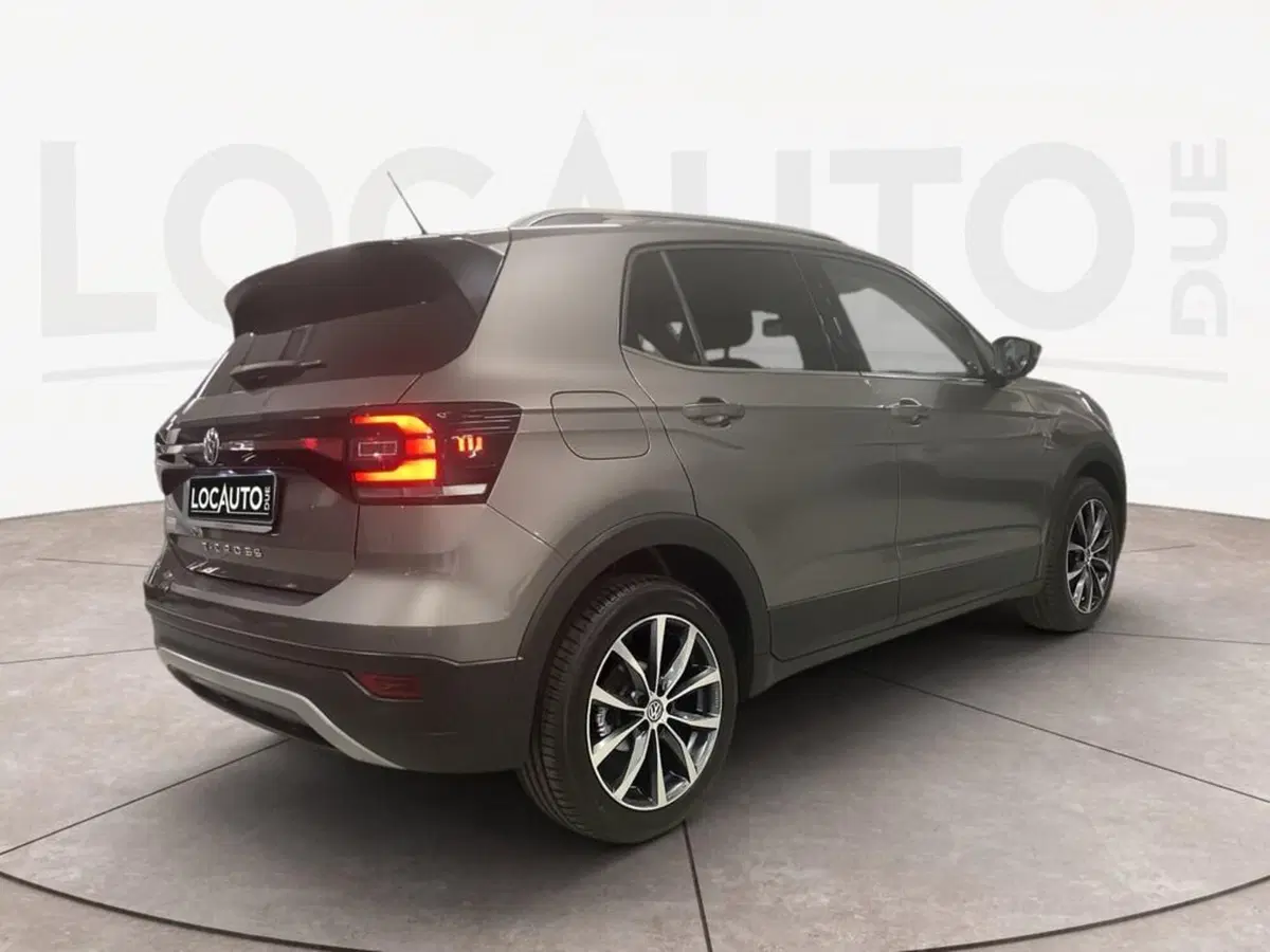 Volkswagen T-Cross usata a Torino (4)
