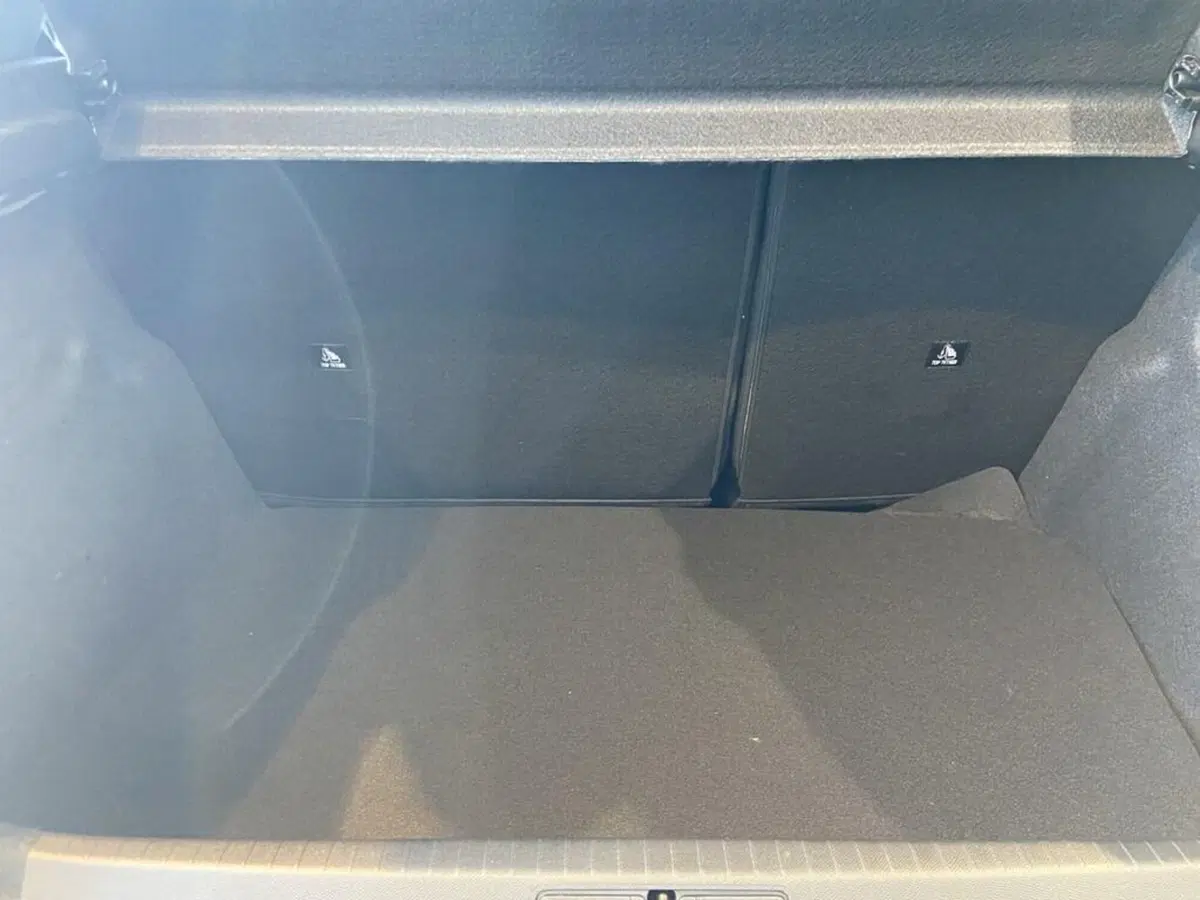 Peugeot 208 nuova a Torino (9)