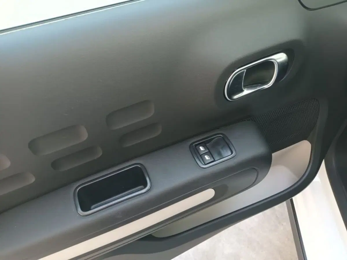 Citroen C3 usata a Bari (9)