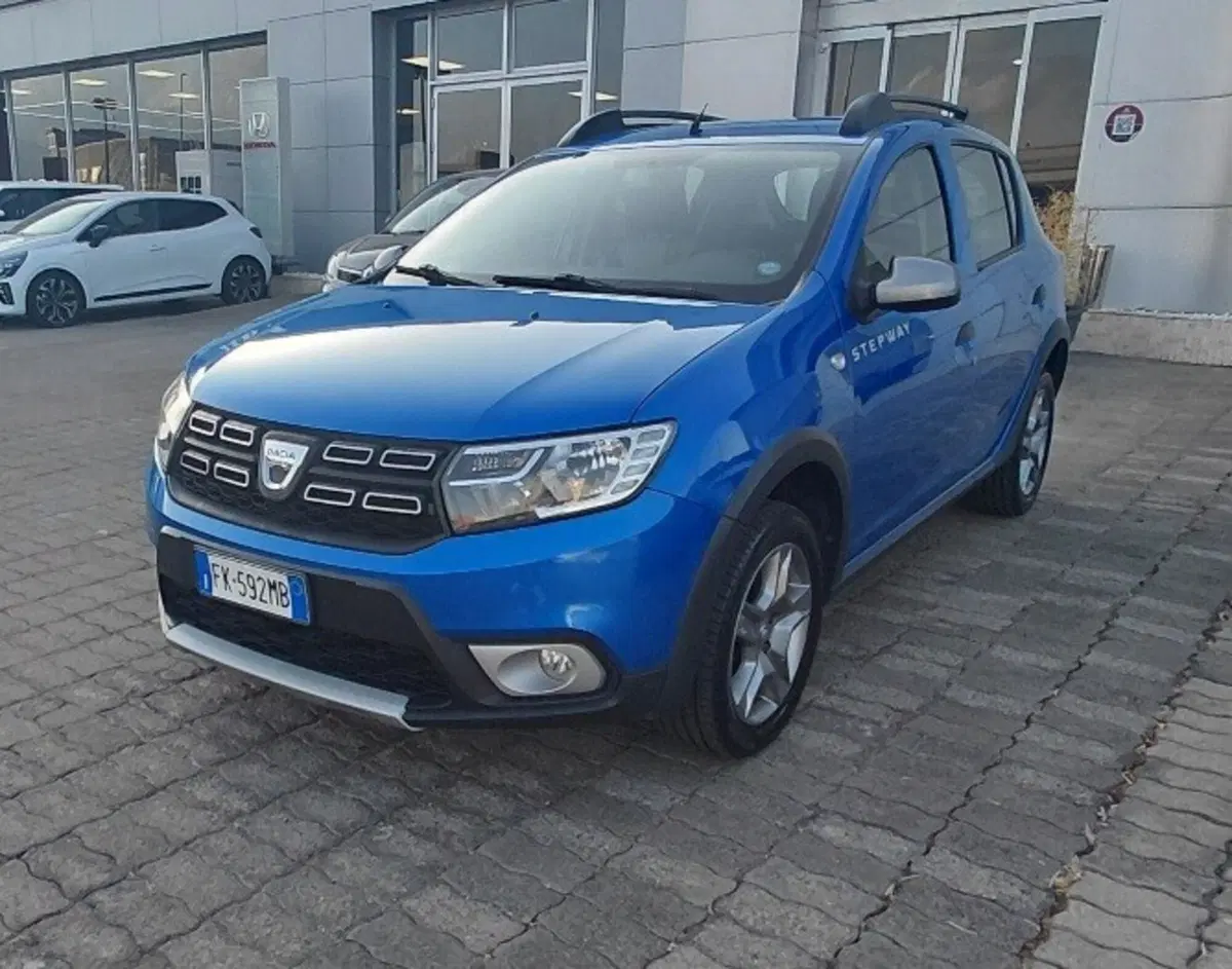 Dacia Sandero usata a Cosenza