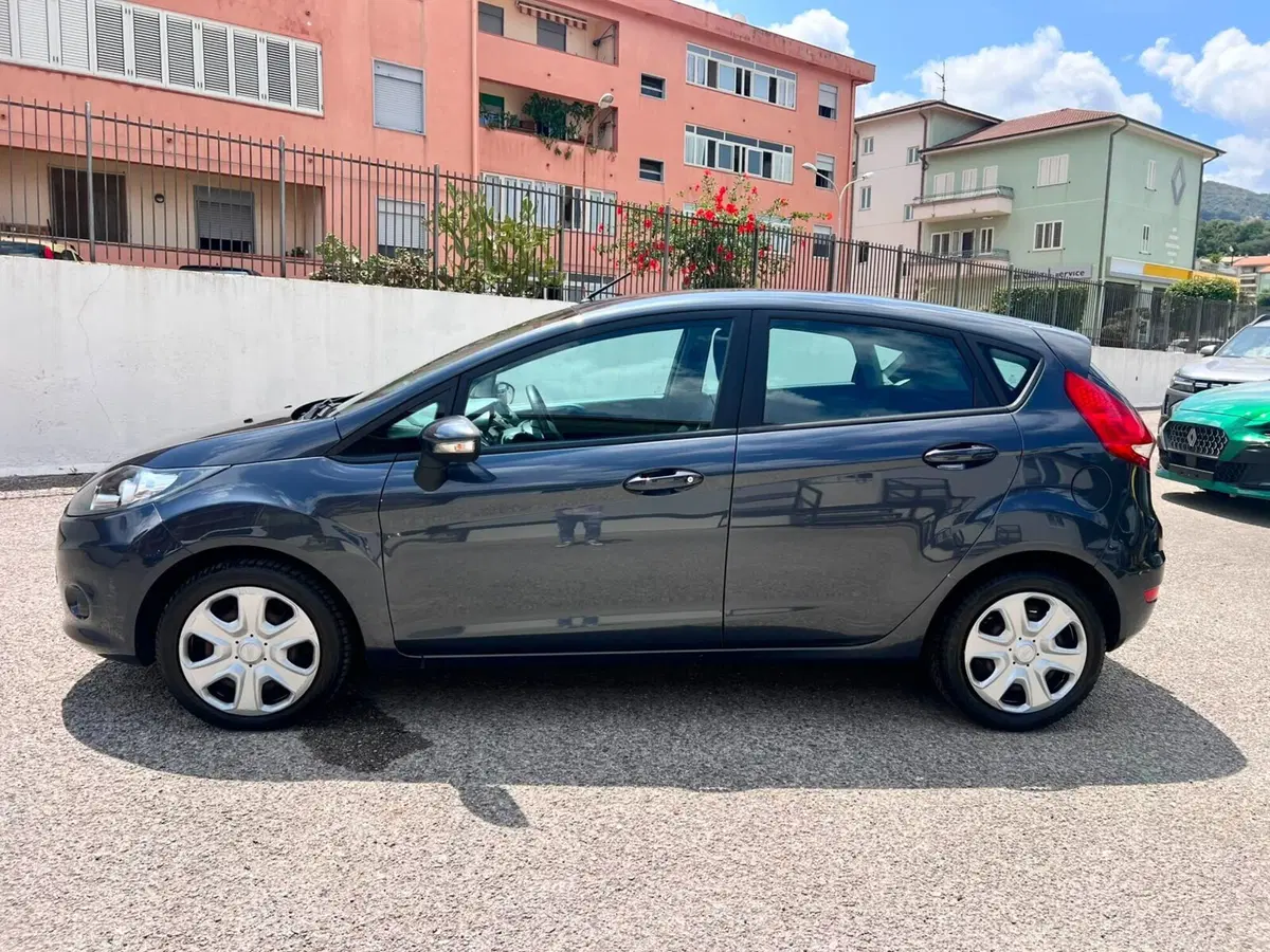 Ford Fiesta usata a Messina (8)