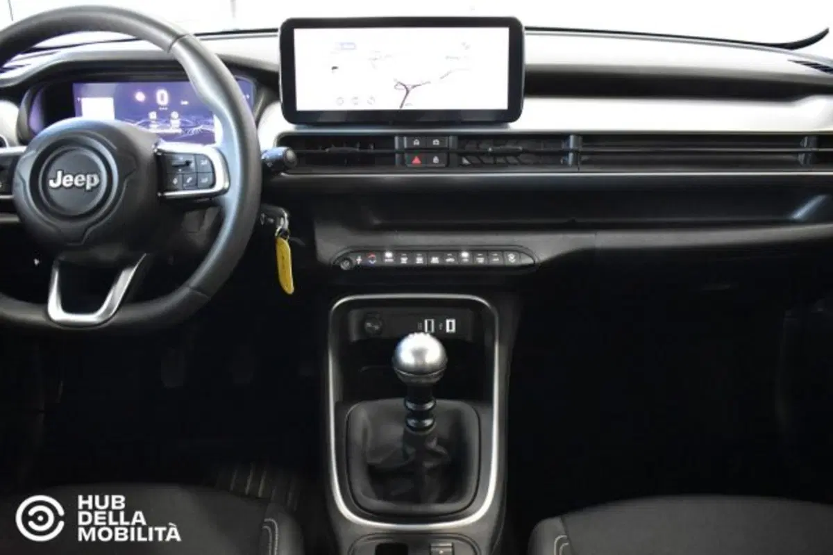 Jeep Avenger usata a Perugia (11)