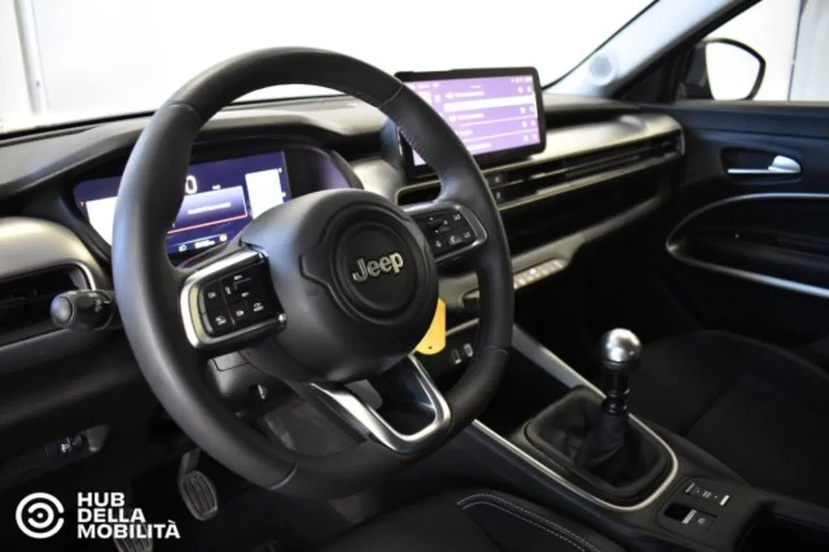 Jeep Avenger usata a Perugia (20)